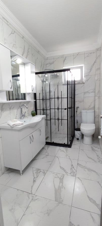 Metro Vip Aparthotel Trabzon Bagian luar foto